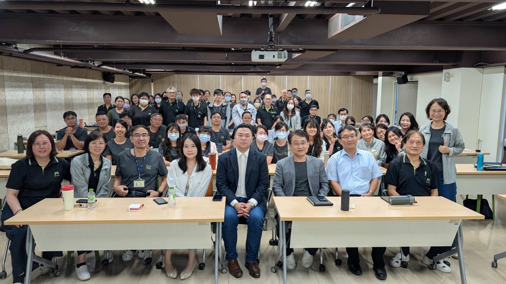 文章圖片：很多老闆都以為：「營業秘密？那是大企業才需要擔心的事。」